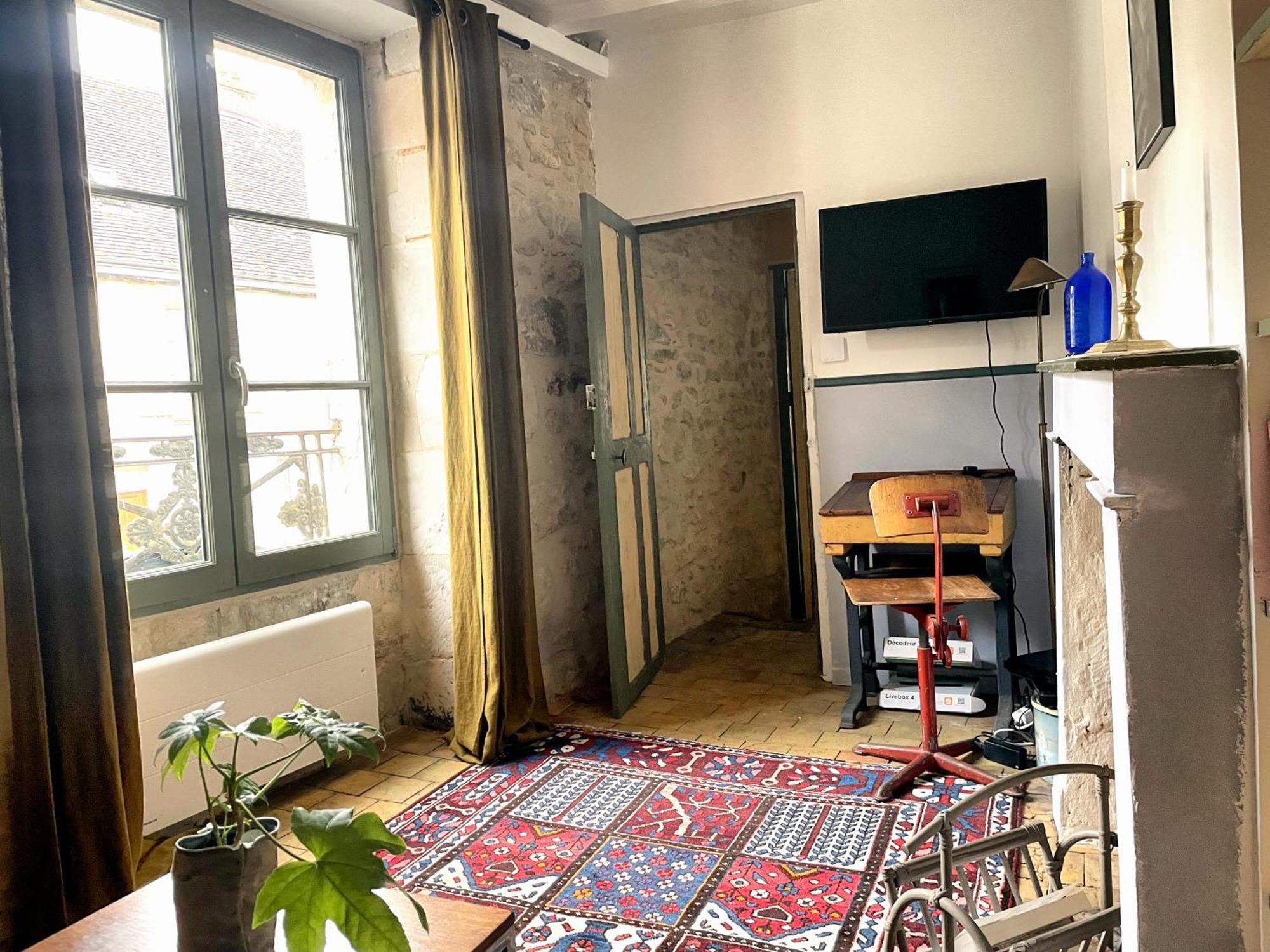 Tour St Sauveur Apartamento *